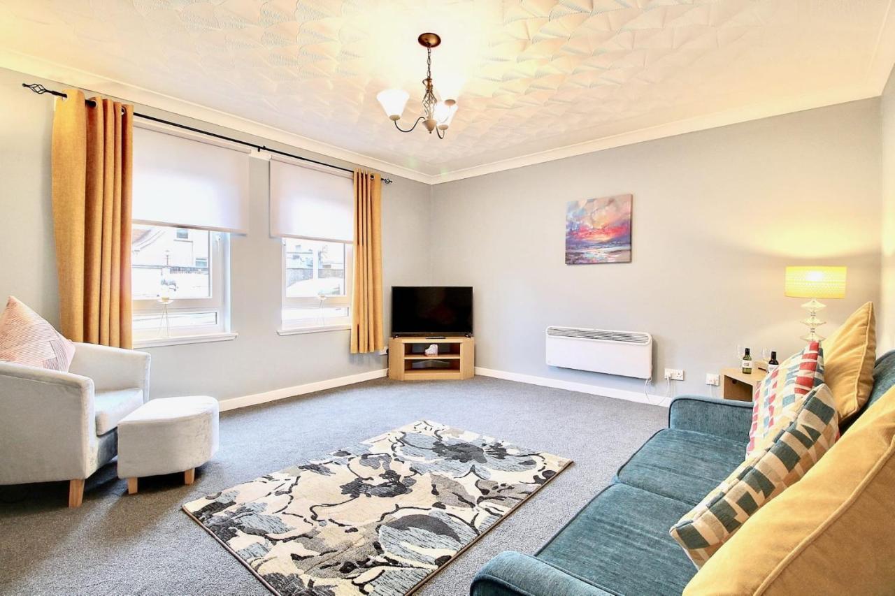 Railroad Apartment Wishaw  Extérieur photo